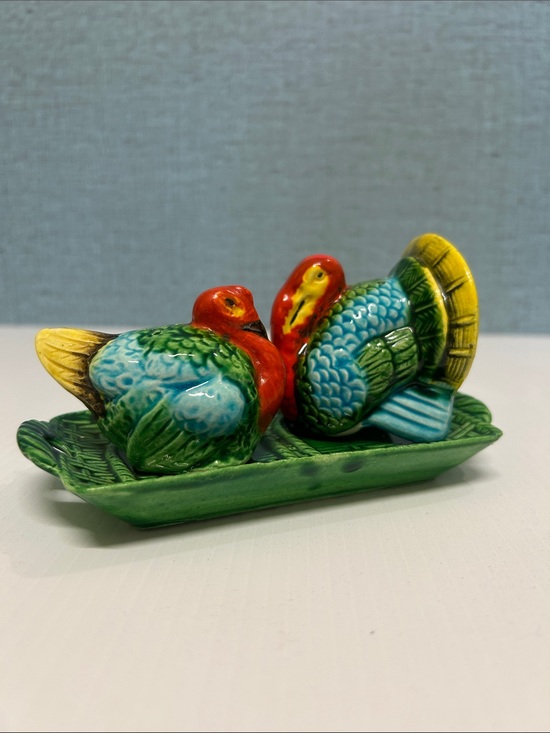 Japan Home Other - Vintage Japan Whimsical Turkey Salt & Pepper Shakers on Tray